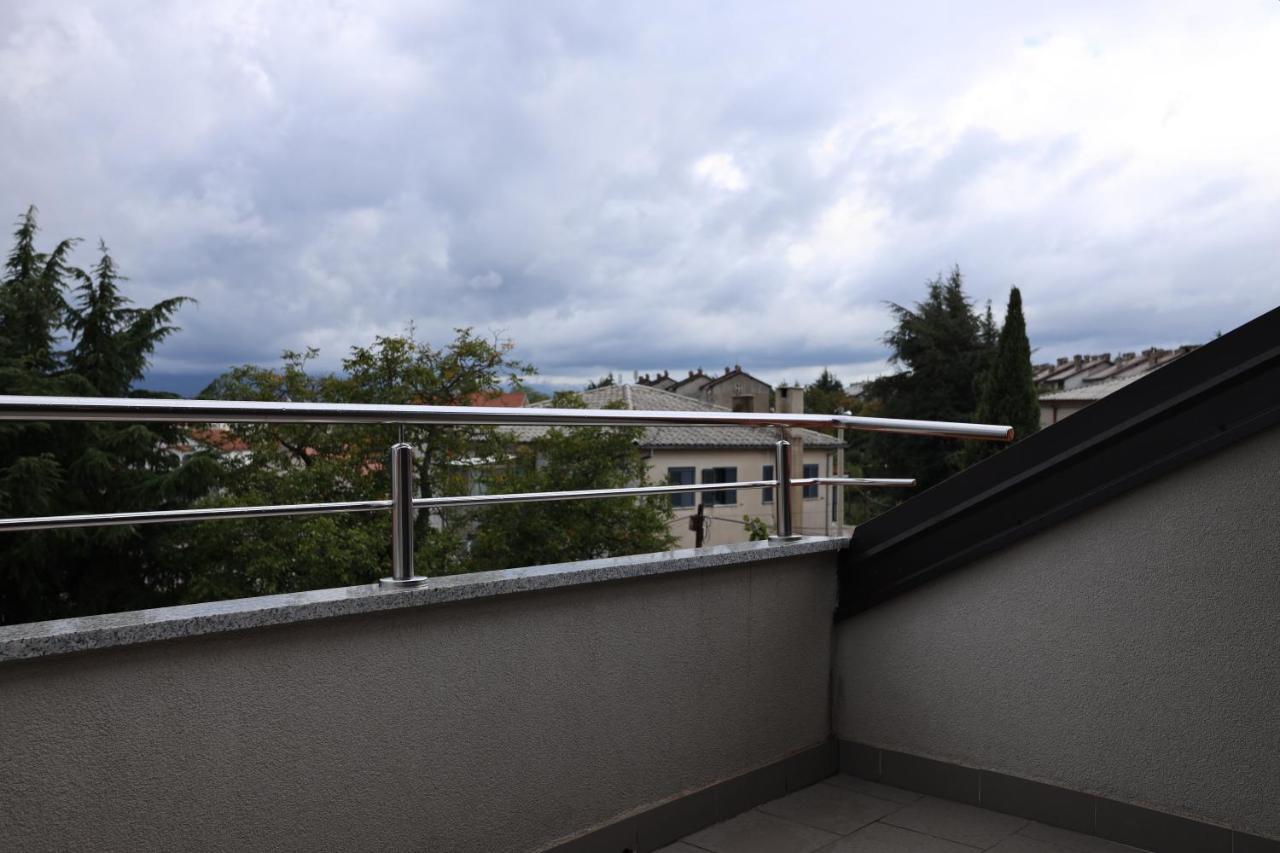 Apartment Cvjetna Rijeka Buitenkant foto