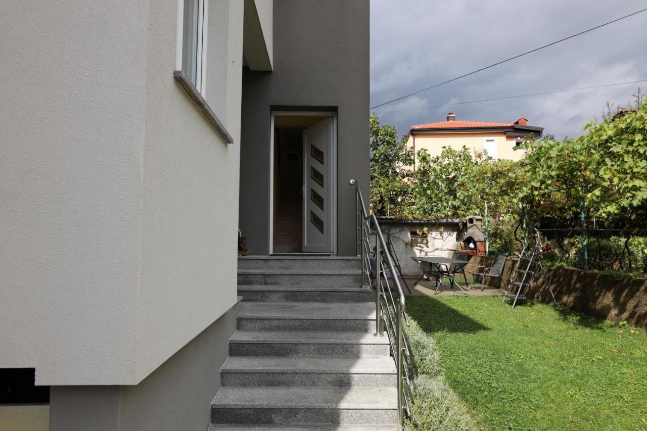 Apartment Cvjetna Rijeka Buitenkant foto
