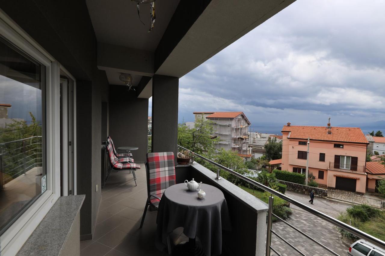 Apartment Cvjetna Rijeka Buitenkant foto