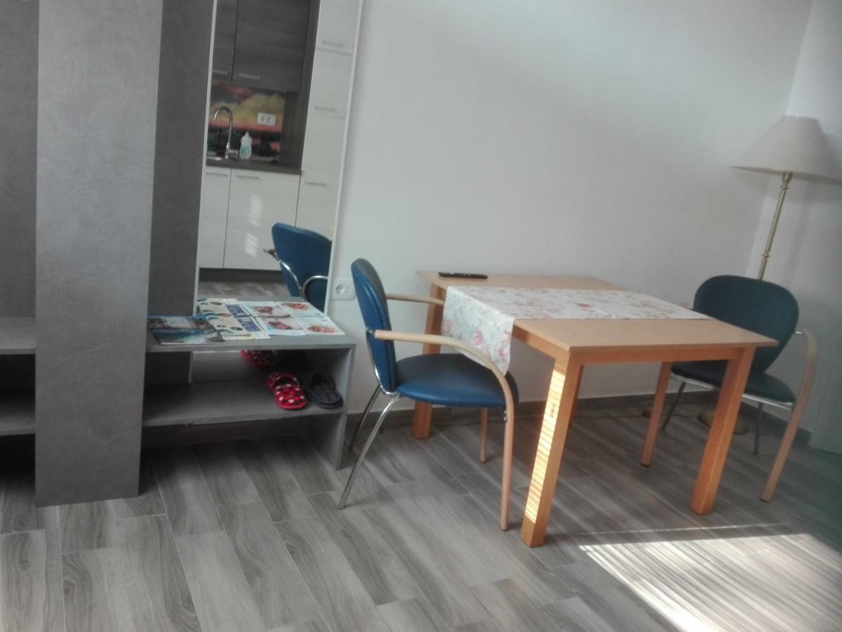 Apartment Cvjetna Rijeka Buitenkant foto